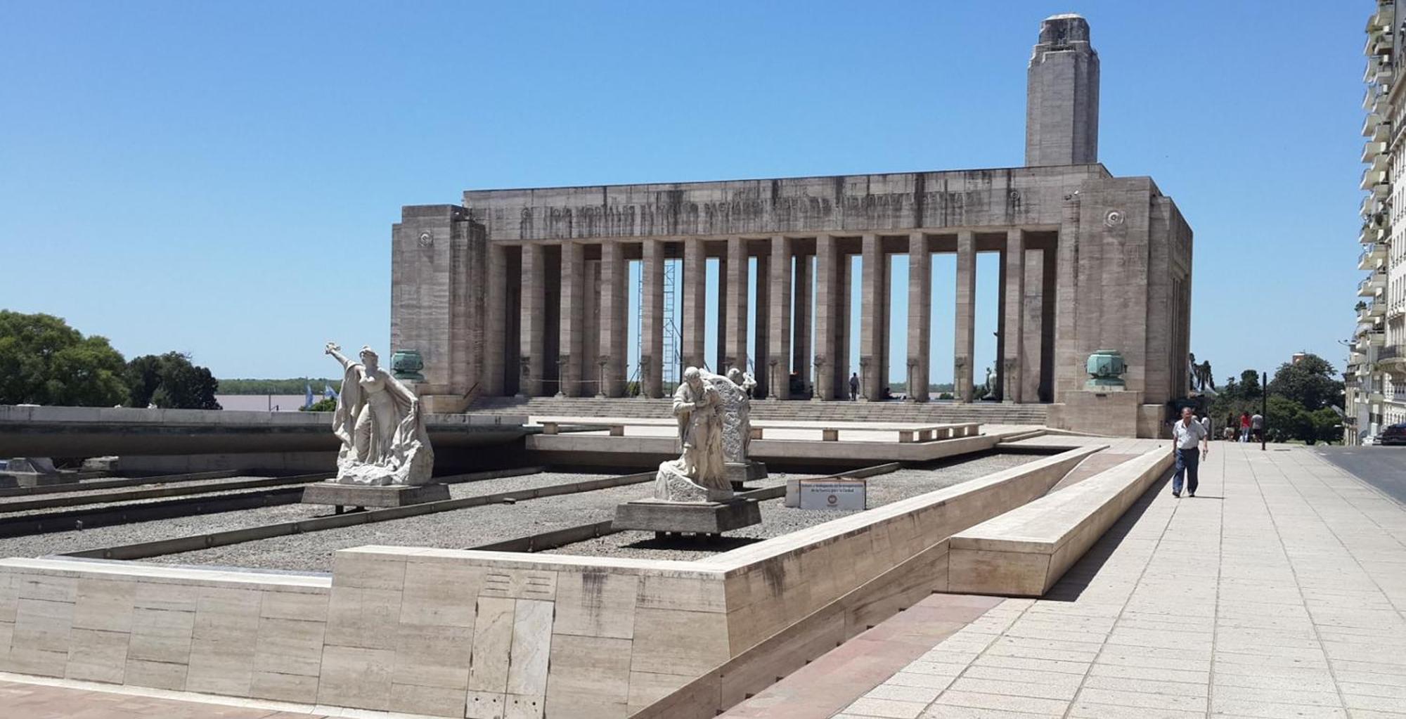 Apartment Duplex A Metros Del Monumento A La Bandera *